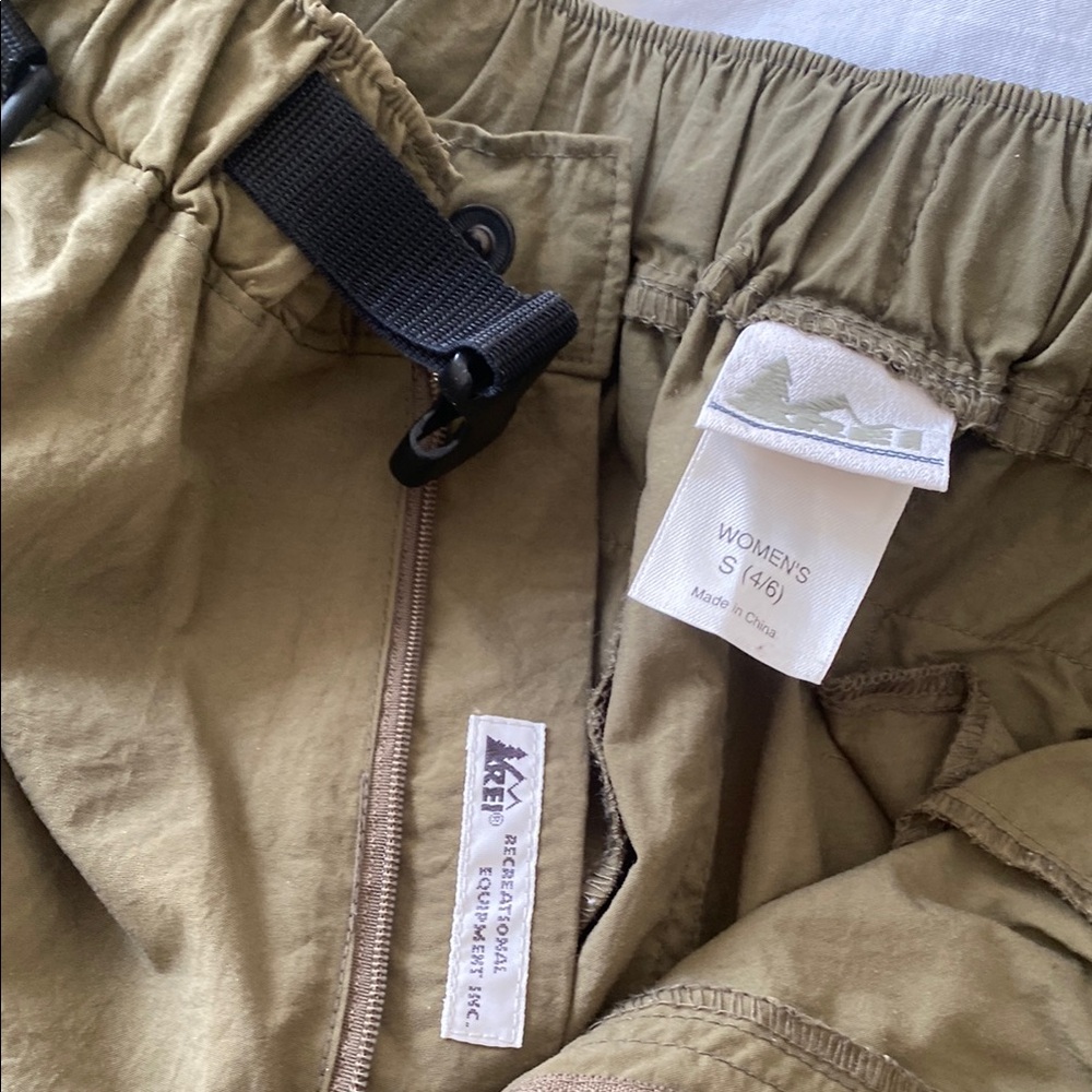 REI Olive Hiking Pants - Picture 3 of 12